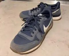 NIKE インターナショナリスト 24.5cm