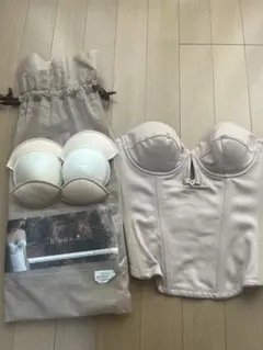 bloom LUXE ブライダルインナー C65 ロイヤルベージュ　ビスチェ