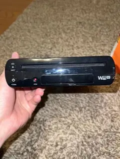 Wii U 本体　パッド　コントローラー　ソフト5本付き