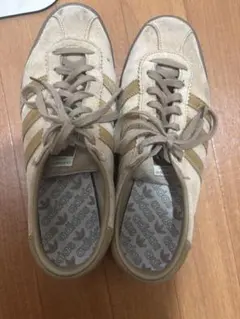 adidas タバコのサムネイル