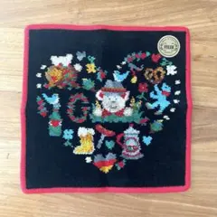 Item thumbnail for item 2c8230e1-74b0-45aa-a59e-8a02e451d4bf