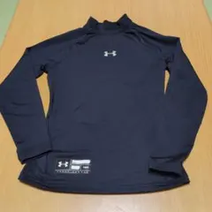 【美品】アンダーアーマー　 ネイビー アンダーシャツ YMD　140センチ