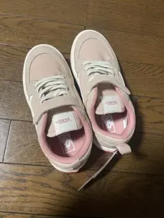 VANS ピンク スニーカー ベルクロ付き　22センチ