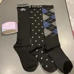 【新品☆19-24㎝】女の子用　ハイソックス　靴下　3足セット　通学用　①