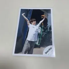 公式写真　渡辺翔太D　Snow Man