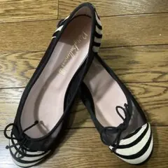 最安値プリティバレリーナ　バレエシューズ リボン付きのサムネイル