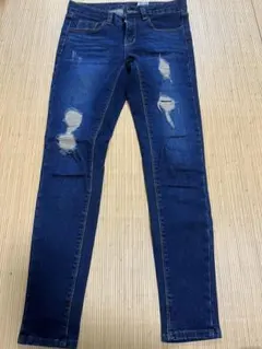 デニム　ジーパン ズボン