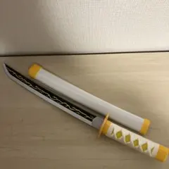 鬼滅の刃　我妻善逸　刀　日輪刀