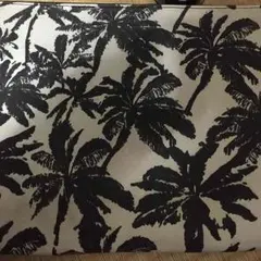 クラッチバック