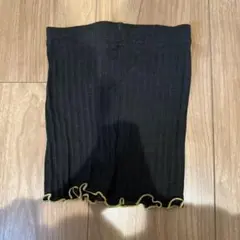 黒いフリル付きパンツ サイズ90