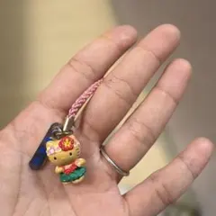 希少】ご当地キティ ハワイ限定 ストラップ - メルカリ