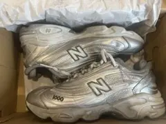 New Balance 1000 ニューバランス スニーカー 25.5cm