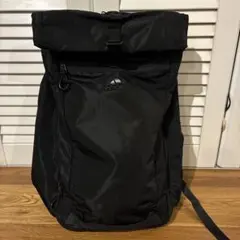 アディダス　多機能リュック　黒