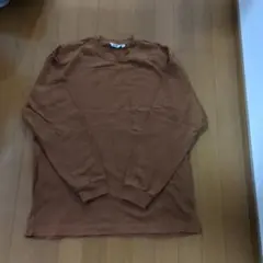 ユニクロ長袖シャツ