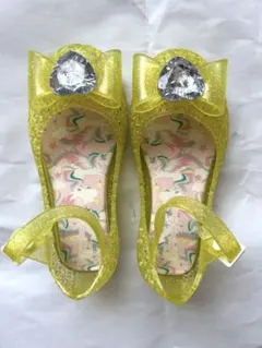 キラキラ　リボン　ハート　ユニコーン柄　サンダル　15cm ガラス　プリンセス