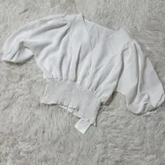 【c5467】✨新品✨GRL ブラウス　半袖　ホワイト