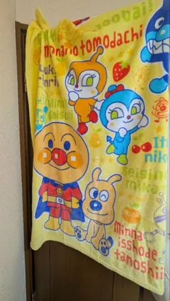 アンパンマン ブランケット 約100cm x 140cm
