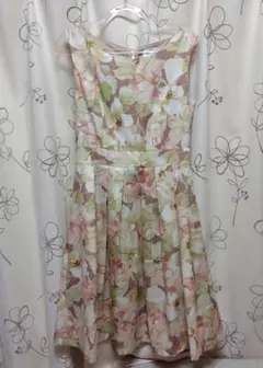 tocco closet 花柄ワンピース！M！未使用品！
