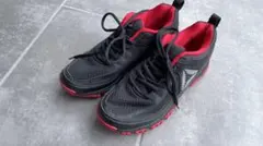 Reebok メンズ スニーカー ブラック レッド