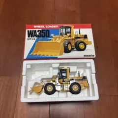 【激レア】FORD（フォード）8630　トラクター　1/32スケール　ERTL社 激レア】FORD（フォード）8630 トラクター 1/32スケール ERTL社 - メルカリ