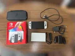 Nintendo Switch 有機EL ホワイト 外箱付き・持ち運びケース付き