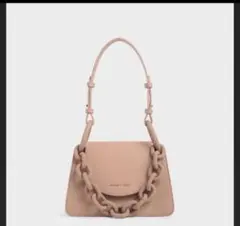 Charles&Keithベージュ チェーンストラップ ショルダーバッグ