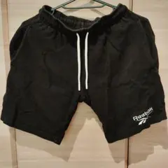Reebok 黒 ショートパンツ サイズ150のサムネイル
