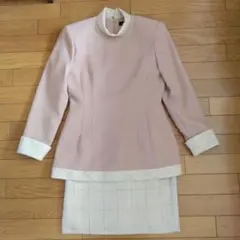 レディーススーツ　入学式