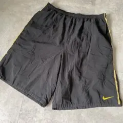 NIKE ドライフィット　インナー付き　メンズ　ハーフパンツ　Mサイズ　黒