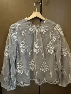 mysty woman フローラルレース刺繍ブラウス モカ57