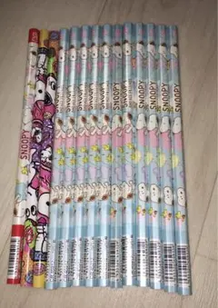 SNOOPY 鉛筆 13本＋赤鉛筆1本☆のサムネイル