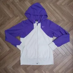 ナイキ DRI−FIT フルジップパーカー