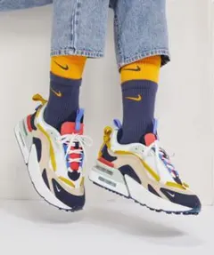 美品 NIKE AIR MAX ナイキ エアマックス フュリオサ 23.5 厚底のサムネイル