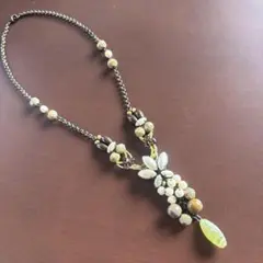 Item thumbnail for item 7f8f03d7-05db-47ab-8f35-a7dc5ee9f313