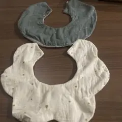 10mois ディモア 星柄 リバーシブル スタイ 2枚セット