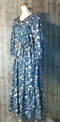 美品　CAROLINA GLASER カロリナグレイサー フレア ワンピース