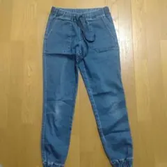 ユニクロ ジョガーパンツジ デニム Sサイズ