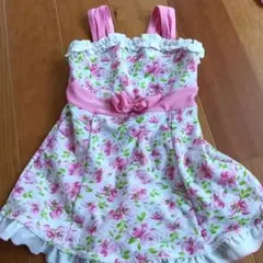 女の子向け ワンピース水着 ピンクのバラ柄