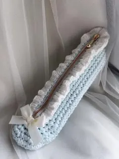 キラキラ ペンケース　ポーチ　バレエシューズ ハンドメイド 編み物　ブルー