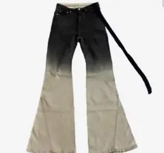 amiri 確実正規品レザー ブルー ダメージフレアデニム サイズ27 - メルカリ
