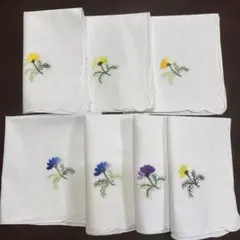 刺繍入りテーブルナプキン７枚セットのサムネイル