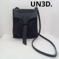 UN3D. アンスリード・ノベルティ 飾りベルト付き・ショルダーバッグ　色/黒
