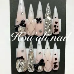 ネイルチップ ギャルネイル 鬼ロング ベイビーブーマー ベージュ 黒 リボン