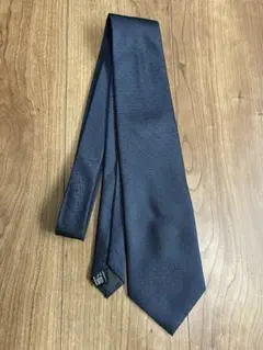 GUCCI ダークブルー ネイビー　ネクタイ