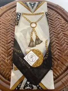 Item thumbnail for item 80e8f160-85f9-4019-b474-a8c87ee95b43