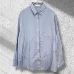シューラルー　レギュラーカラーシャツ　胸ポケット　着丈やや長め