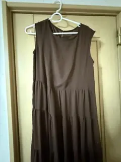Ｋ*様 ブラウン ノースリーブ ティアードワンピース