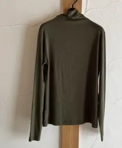 美品　ユニクロ ヒートテック エクストラウォーム　Ｌサイズ　濃い緑