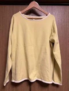 イエロー　ニットのサムネイル