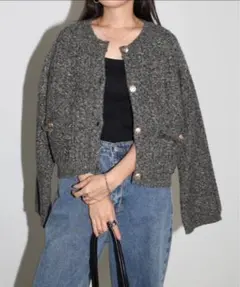 【タグ付き】金ボタンツイードショートジャケットカーディガン【andme】